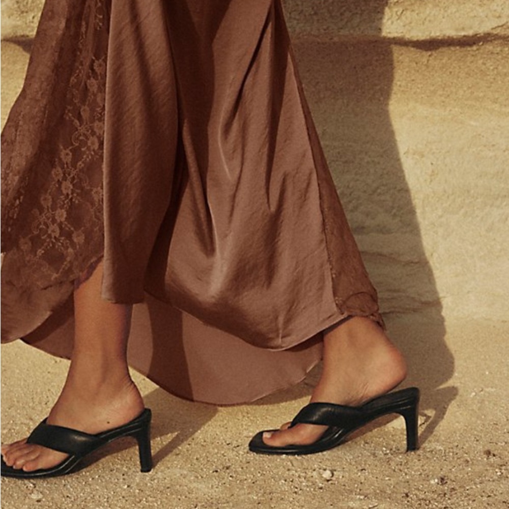 Just reduced*  Maddie Heeled Sandals